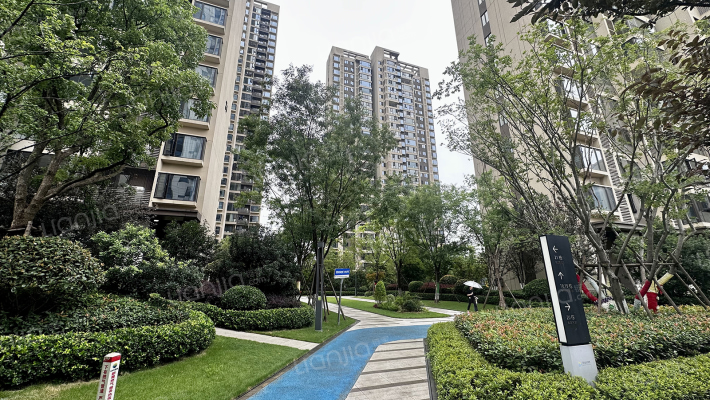 万科金色梦想外景图