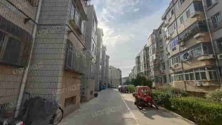 博士小区外景图