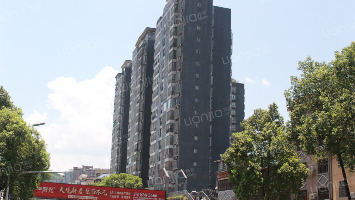 一品阳光外景图