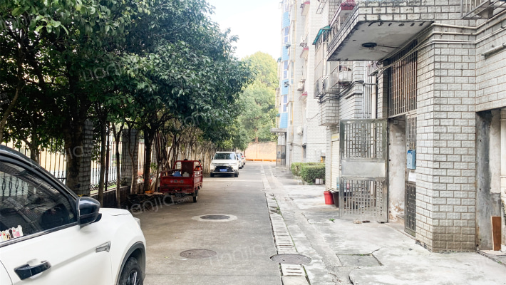 长沙县水利水电局住宅小区外景图