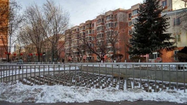 城建花园外景图