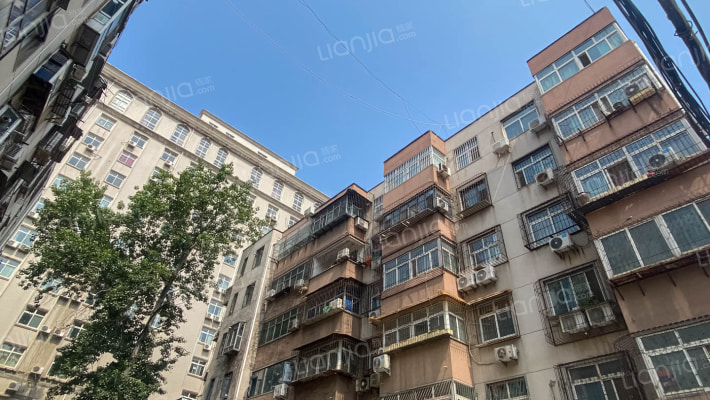 郑州三十四中家属院外景图