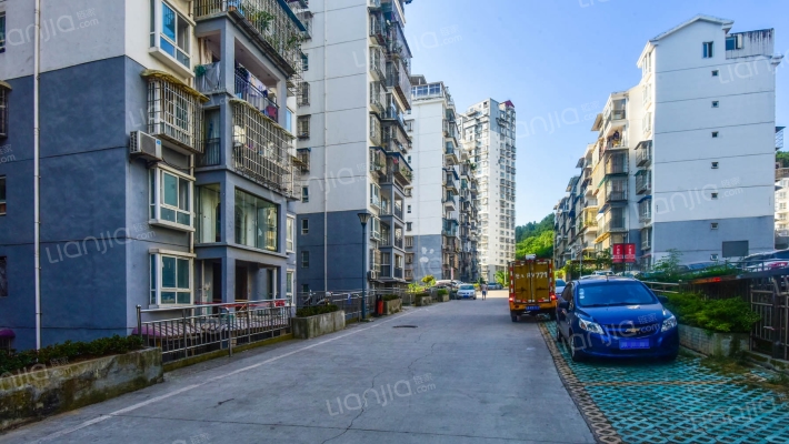 金狮小区顺海苑外景图