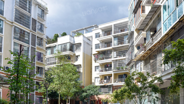 华田亲水湾外景图