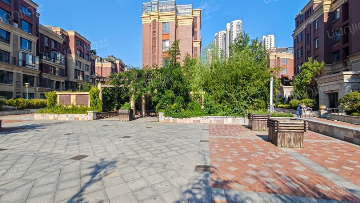 炜伦一号公馆小区外景图