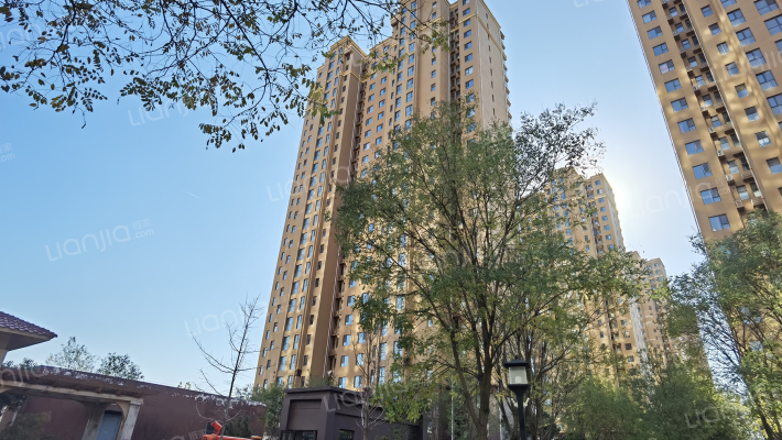 润佳花园外景图