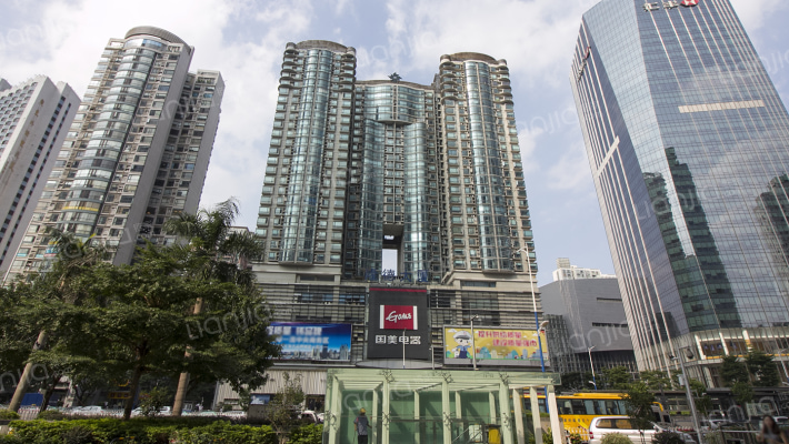 隆德大厦外景图