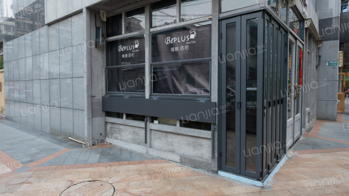 银行中心宾楼外景图