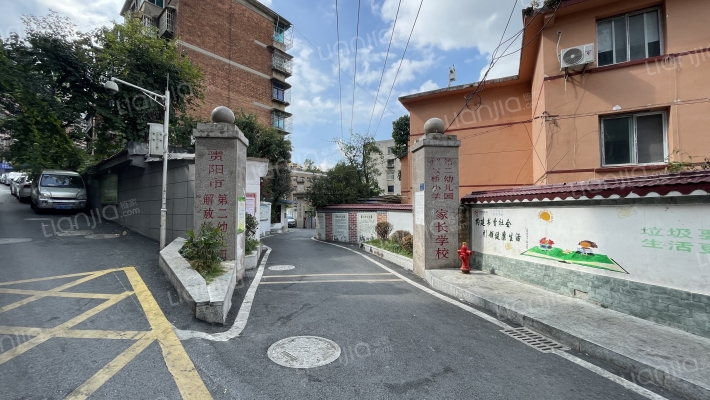 解放西路24号外景图