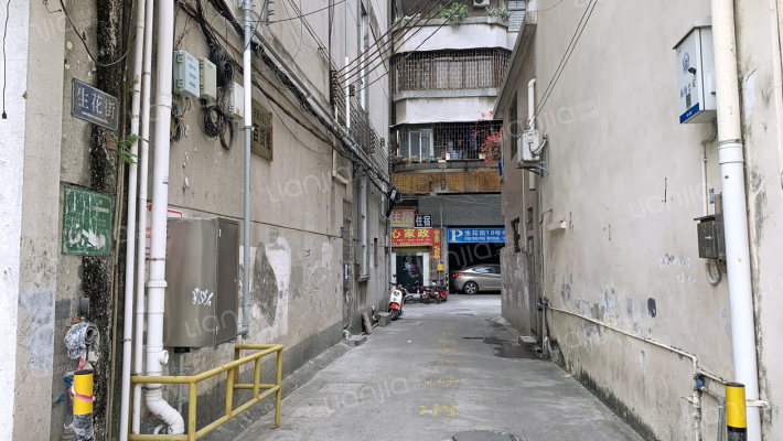 南炮厂宿舍外景图