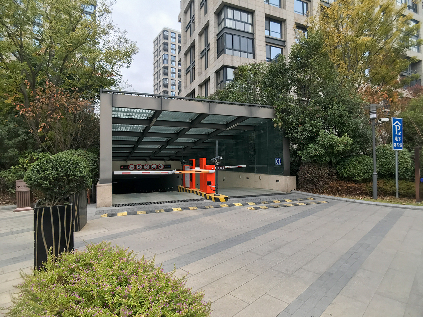Genshan Mansion  compound photo 44