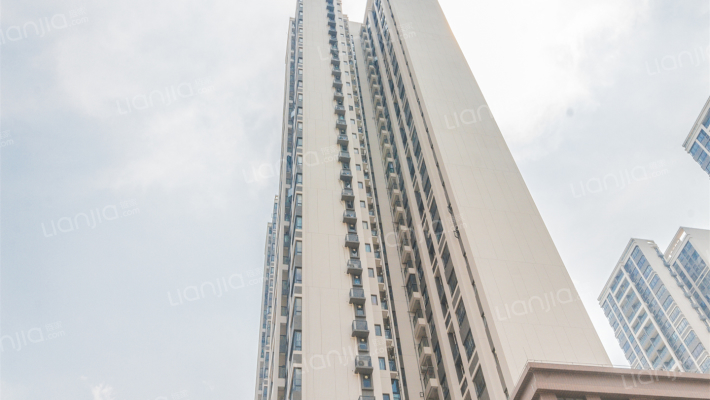 奥园领秀外景图