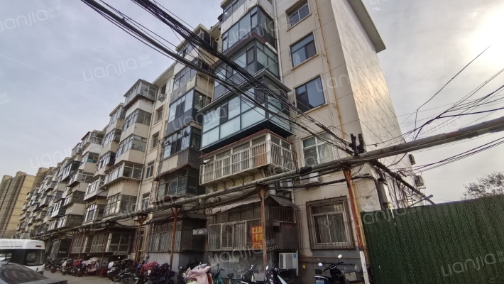 北焦宿舍楼二号院外景图