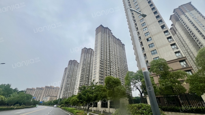 三元家园外景图