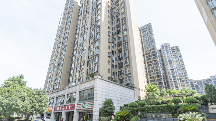 鑫远御文台1期外景图