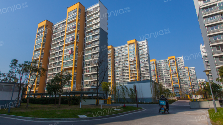 龙祥花园外景图