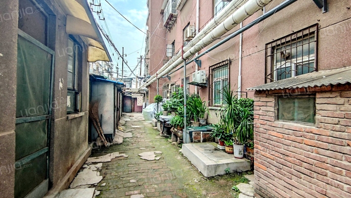 凤凰山路32号外景图