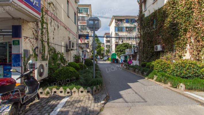 解放西路26号外景图