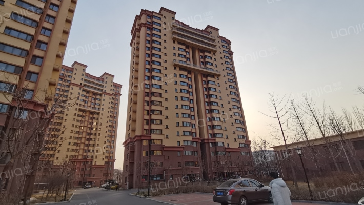 张士新居外景图