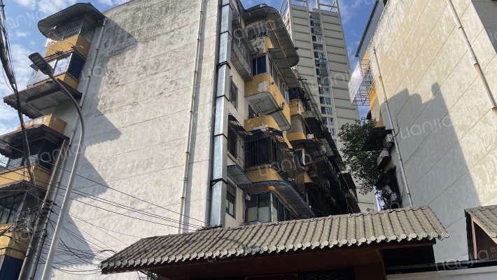 二道桥街69号外景图