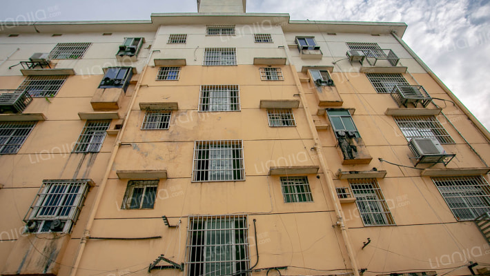 中国建设银行宿舍外景图