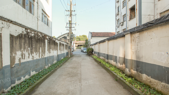 羽绒新村外景图