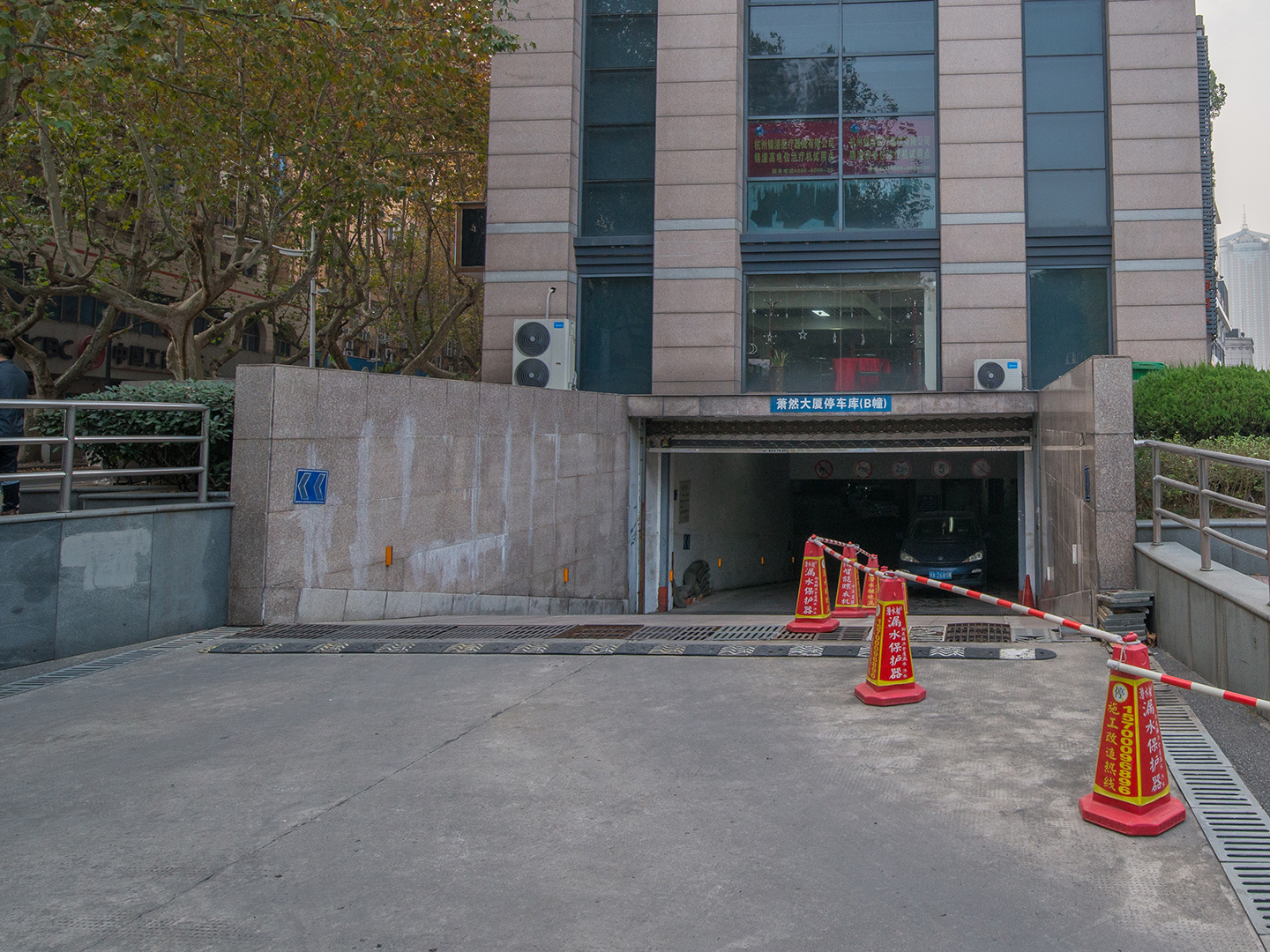 Xiaoran Mansion compound photo 5