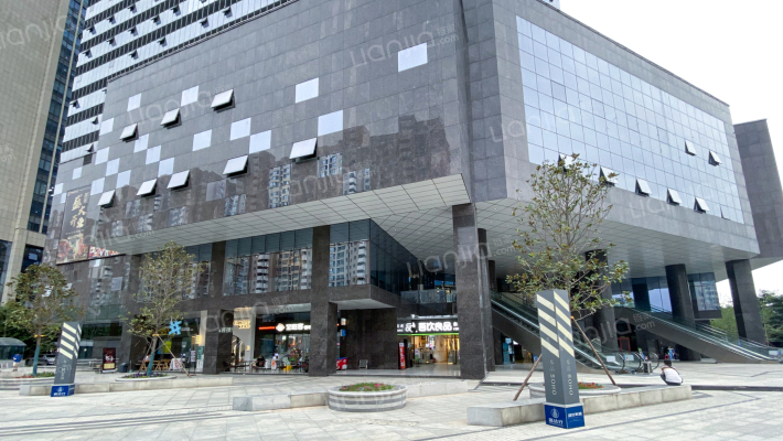 高新时代广场外景图