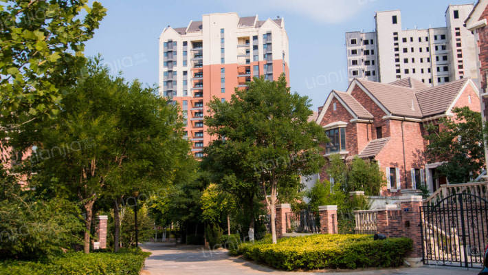 松江高尔夫小镇外景图