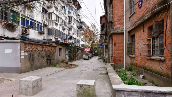 省药检所住宅小区外景图