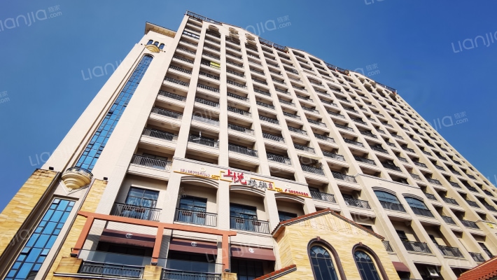 富豪山庄·领峰外景图