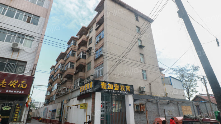 机房街智信家属院外景图