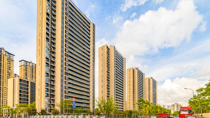 金辉新力·江樾潮启外景图