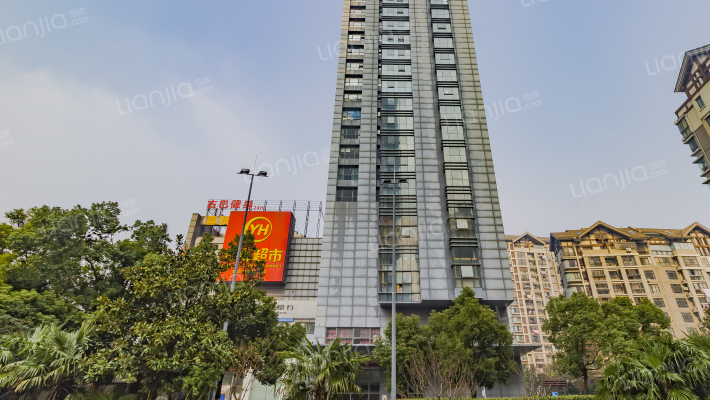 蓝海国际B座外景图