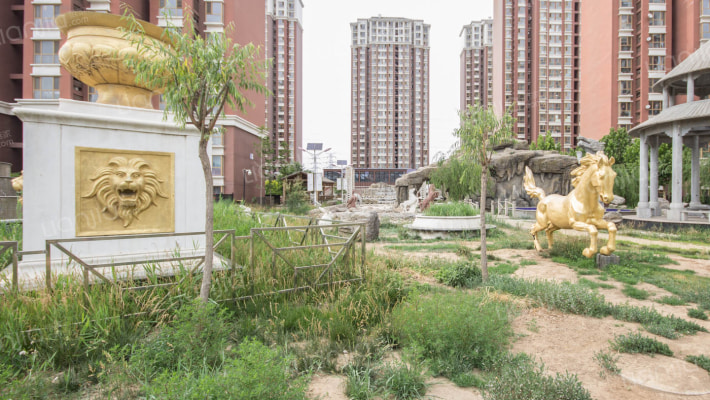 万辰金色家园外景图