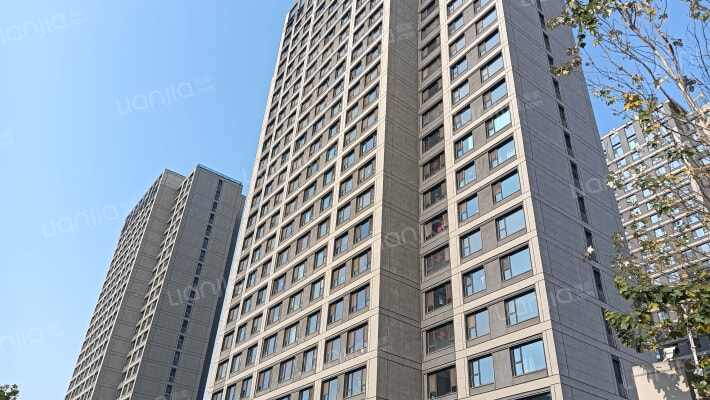 融创融信园外景图