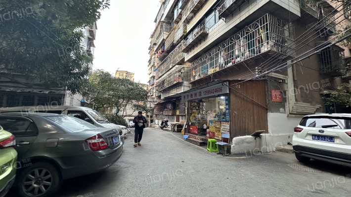 桑园巷18号外景图