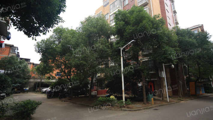 嘉园小区外景图