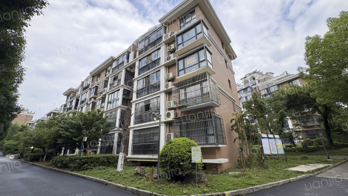 雨山美地外景图