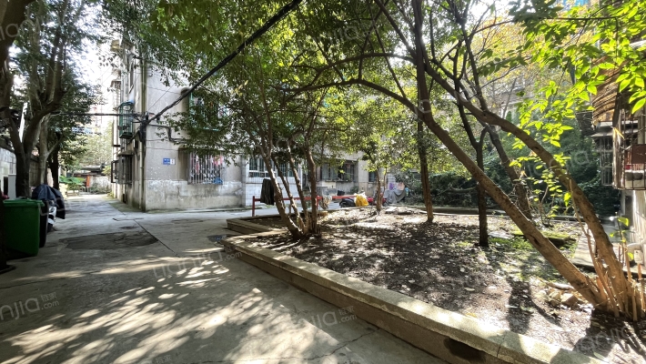 朝阳洞路100号外景图