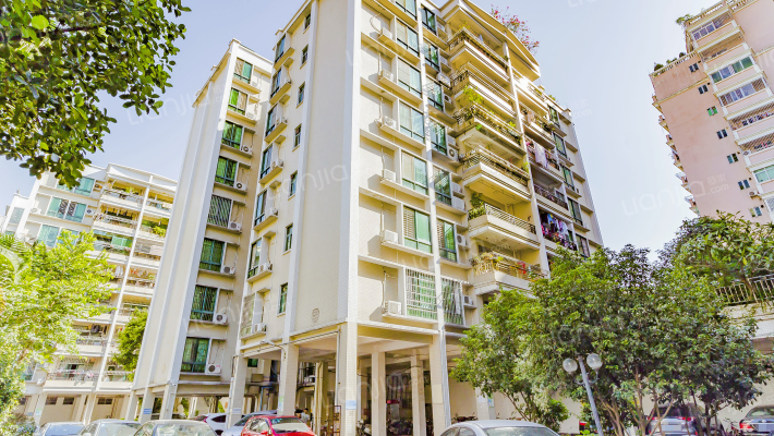 东骏花园外景图