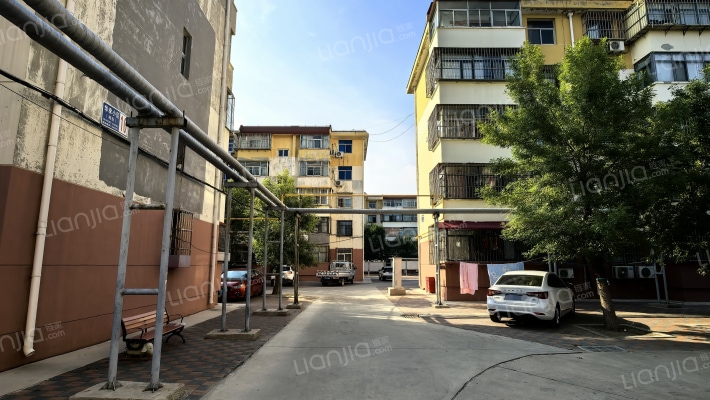 华幸小区外景图