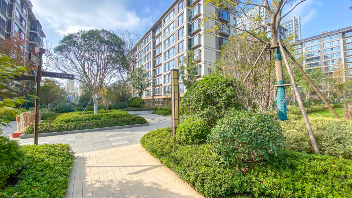 置地栢悦湾北区外景图