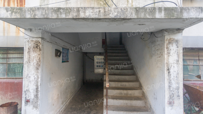 爱华园小区外景图