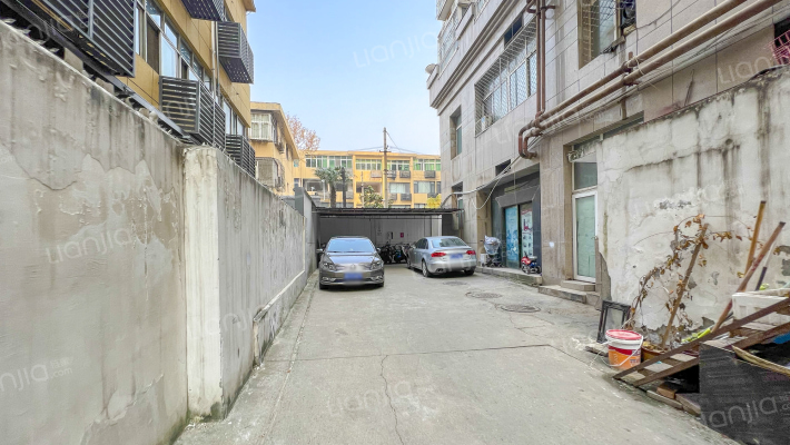 通济北坊11号院外景图