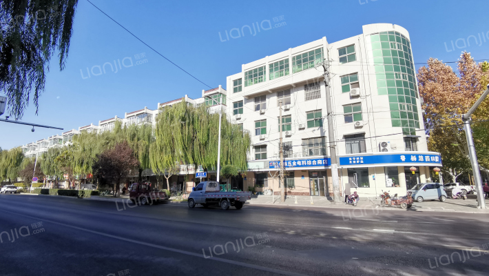 公园首府外景图