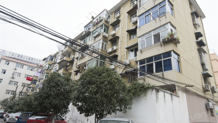 十一中宿舍外景图