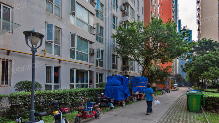 新兴骏景园外景图