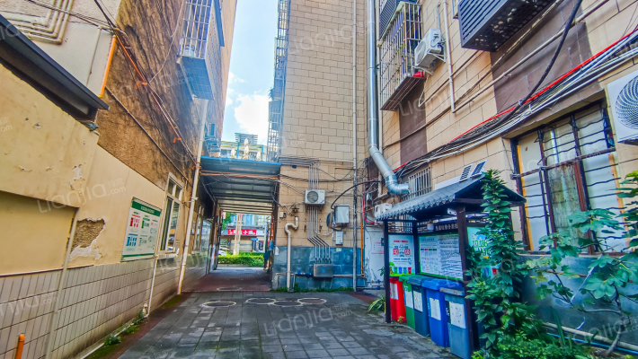 长柏路13号外景图