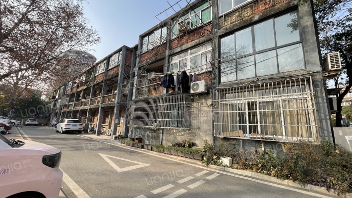 第四医院宿舍外景图